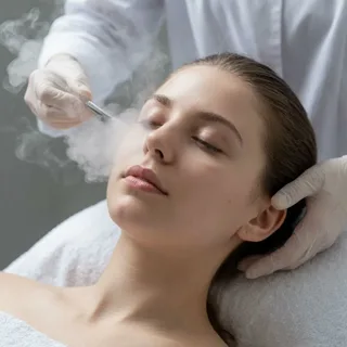 Cryotherapy skin treatment for removing unwanted skin concerns